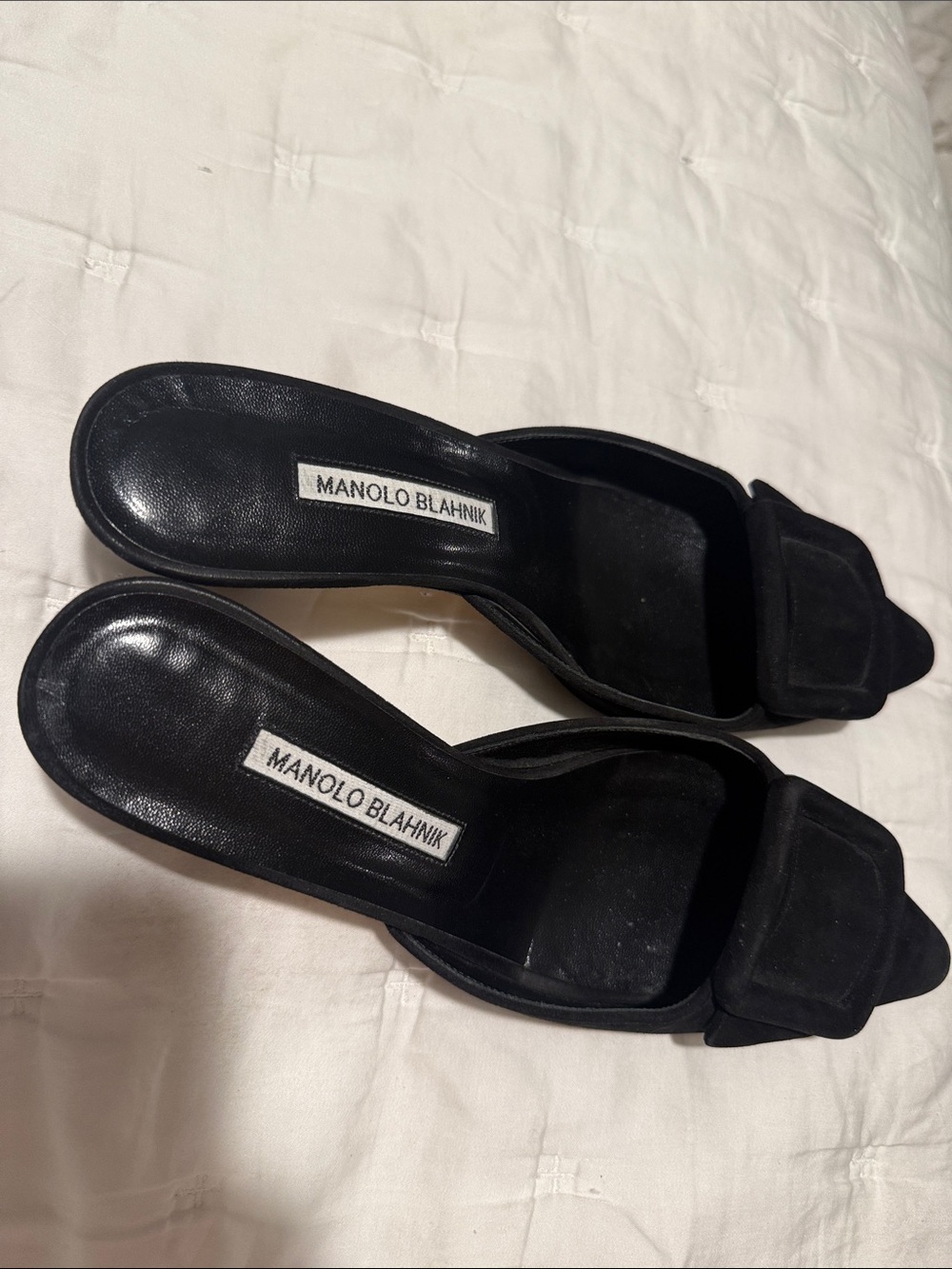 Manolo Blahnik Maysale Black Suede Pointed Toe Mule Slides - Picture 2 of 12